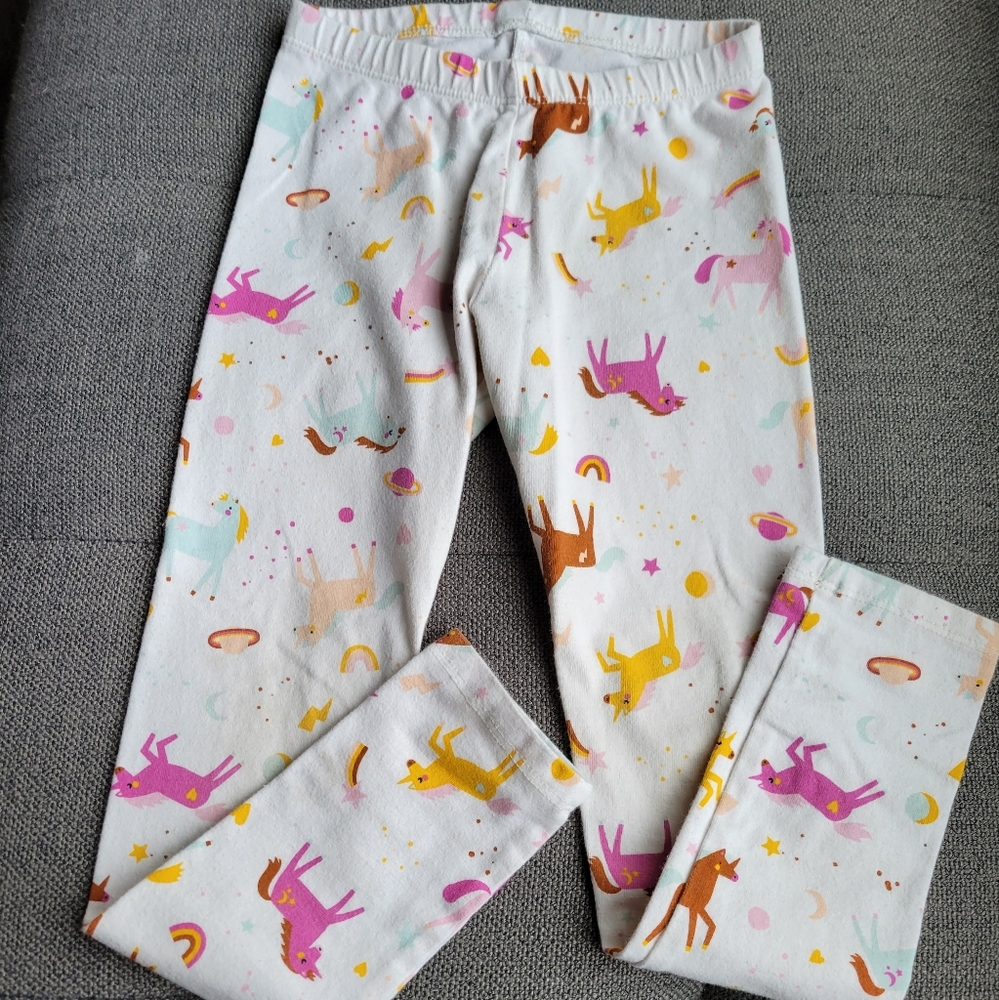 Cat & Jack girls white leggings with unicorns, size 5T